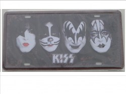 kiss-01